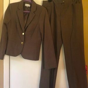 Fashionable Calvin Klein pants suit